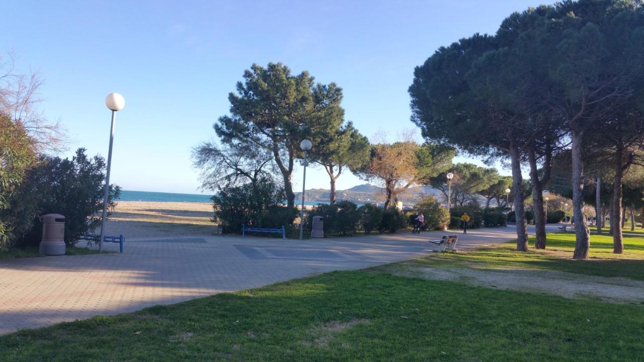 La Casa Del Poble, Plein Centre Dargeles, 8P Wifi Villa Luaran gambar